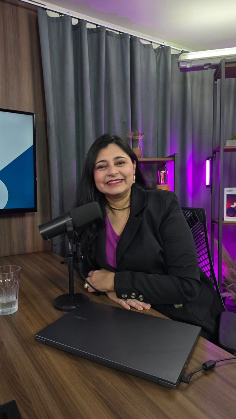 Roberta da Trindade - especialista em gestão comercial e vendas complexas